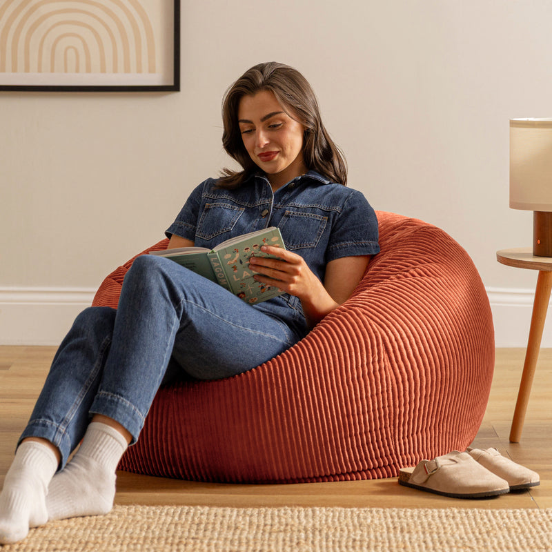 Pouf classique Kingston en velours côtelé, orange terracotta