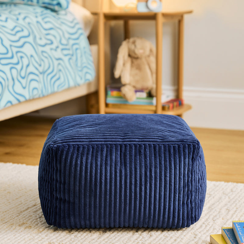 Petit pouf carré en velours côtelé Amara - Bleu marine